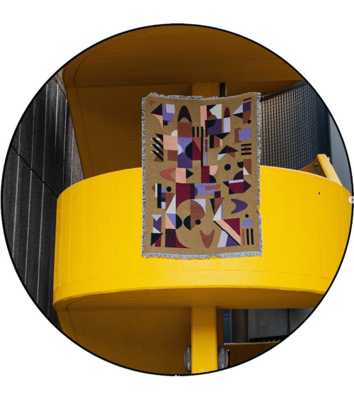 Space Odyssey Mars - Plaid en coton House of Hopstock plaide pour canapé plaid cocooning couverture douce suisse