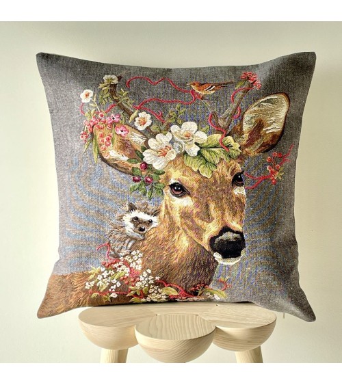 Stag and hedgehog - Cushion cover Yapatkwa decorative accent throw pillows cases sofa original
