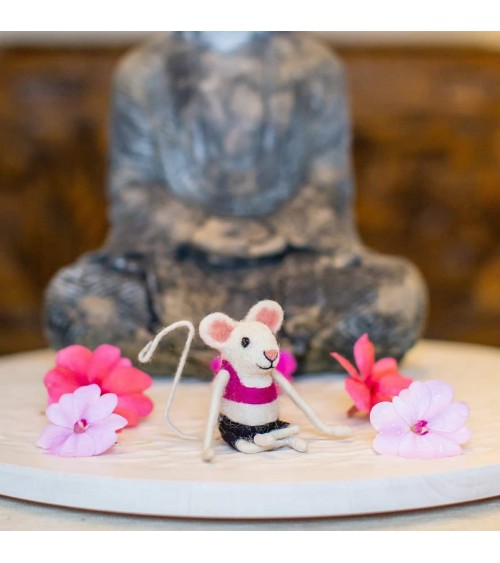 Yoga Maus - Deko Objekt Sew Heart Felt schöne deko schweiz kaufen