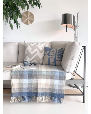 Schafwolldecke WOODALE Blau - Wolldecke aus Schurwolle Bronte by Moon Schafwolldecke warme Woll Decken Sofa wohndecke kaufen
